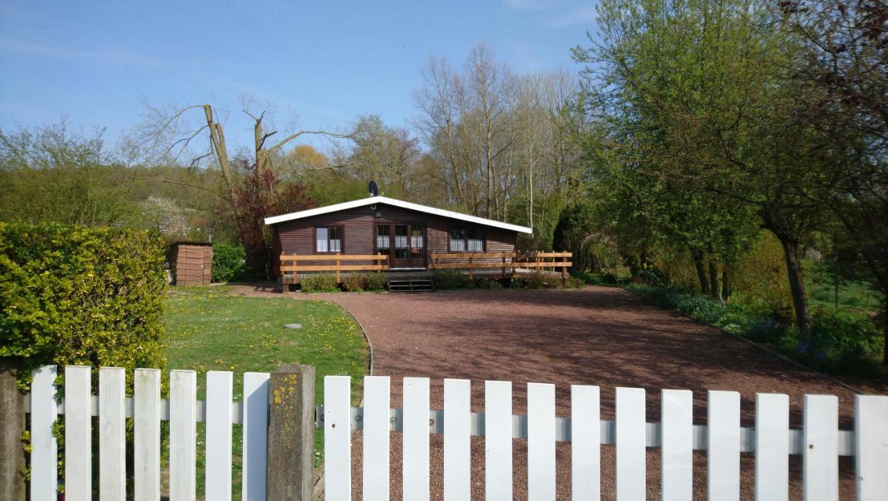 Chalet De Vacances Guisy Exterior photo